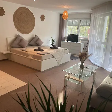 Kingsize Bett Boho Mit Tiefgarage Naehe Salzburg